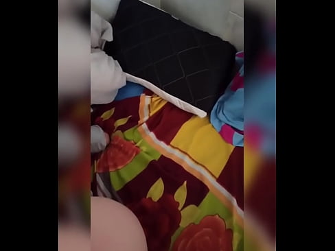 ❤️ A minha colega de quarto fica sozinha em casa porque o seu marido vai de férias e eu aproveito a oportunidade para a foder e encher-lhe o cu de leite ️ Porno porno em pt.eggporncomics.ru ❌❤